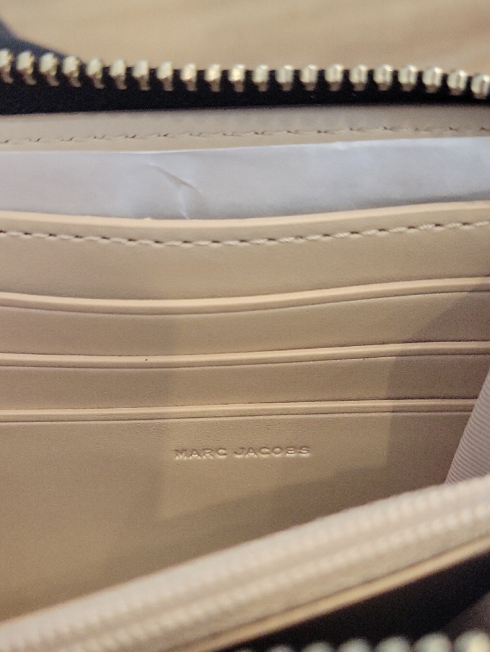 NWT Marc Jacobs Leather Continental Wallet Marshmallow - Picture 7 of 9